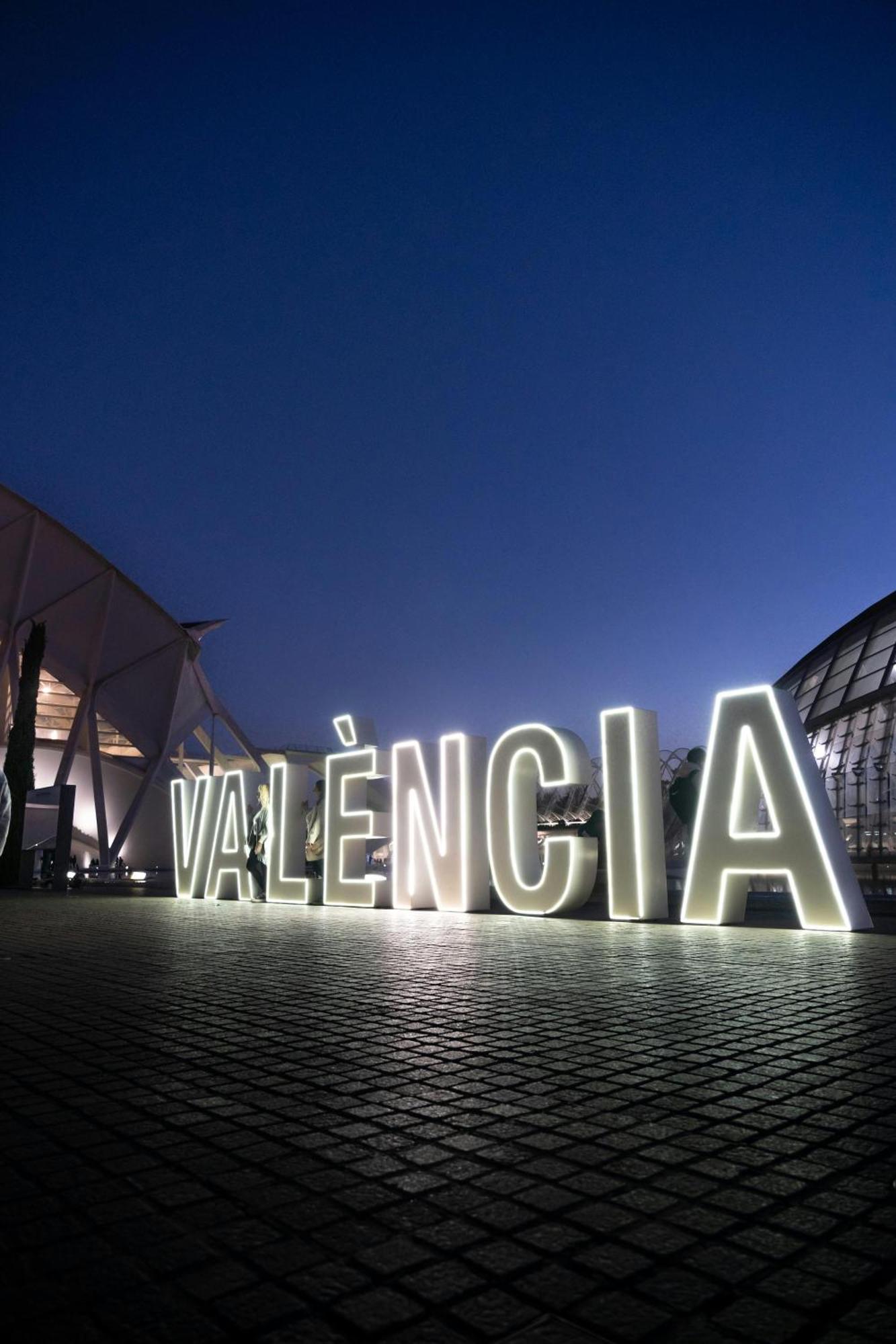 Loft Centrico - The Essence By Valeciagoapartments バレンシア エクステリア 写真